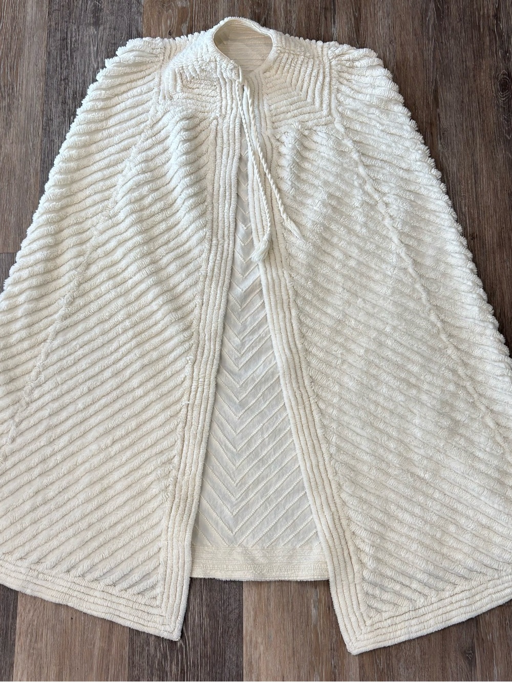 Vintage 1930/40 Chenille Beach Cape